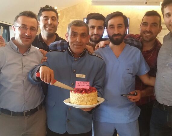 Kemal Parking/Deurman