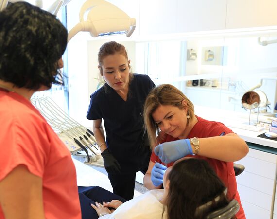 Tandimplantaten Istanbul