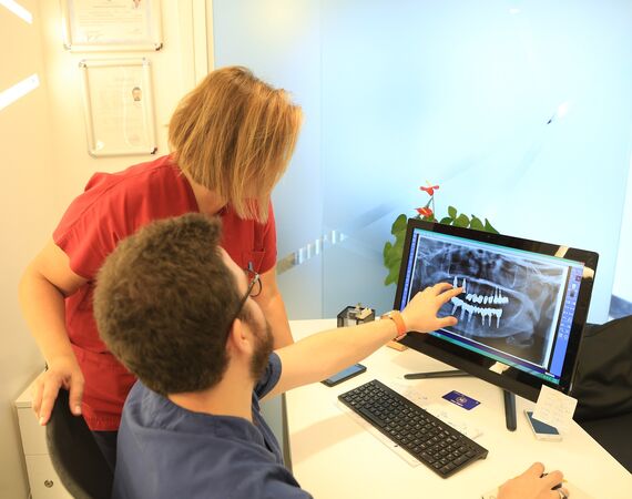 Tandimplantaten Istanbul