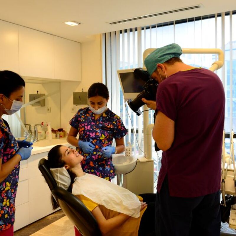 Adrianna een nieuwe lach