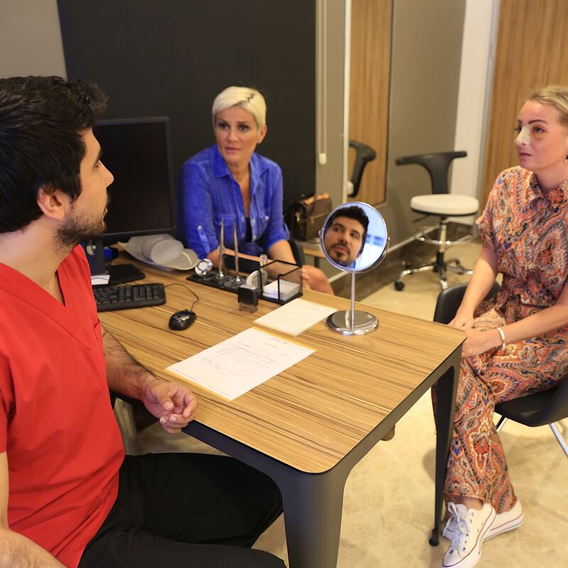 Ramona, erg goed geregeld en NL begeleiding.