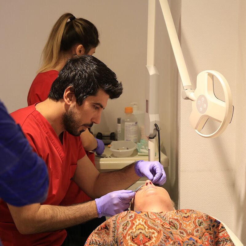 Ramona, erg goed geregeld en NL begeleiding.