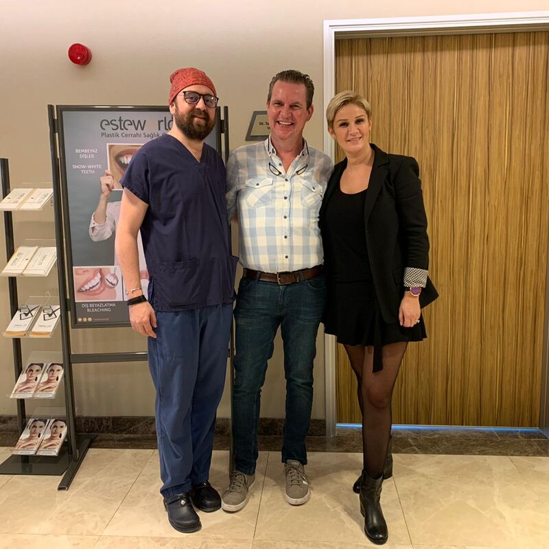 EMAX kronen en Facings Turkije, neusje van de zalm.