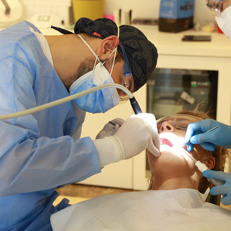 @EvelienNellen voor kronen en facings naar Turkije