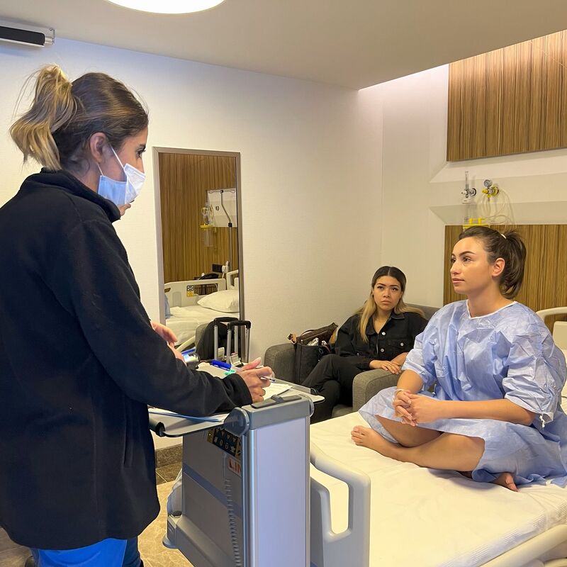 De BBL en liposuctie van Rebecca bij Esteworld