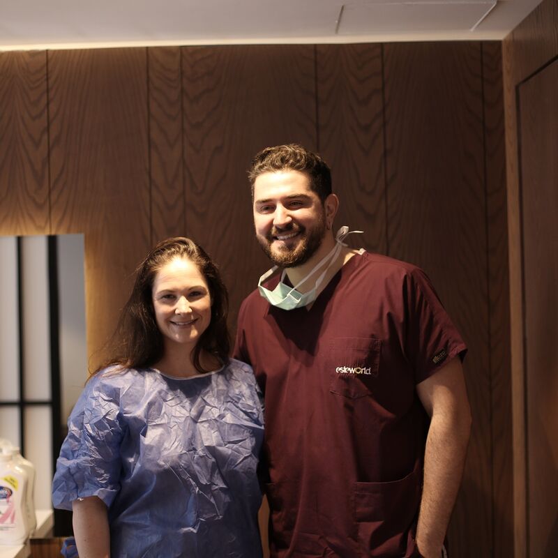 Caroline, kostenplaatje voor buikwandcorrectie in NL te hoog