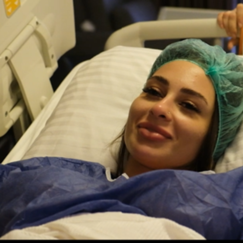 Mooie rondingen na mijn BBL, zo blij!